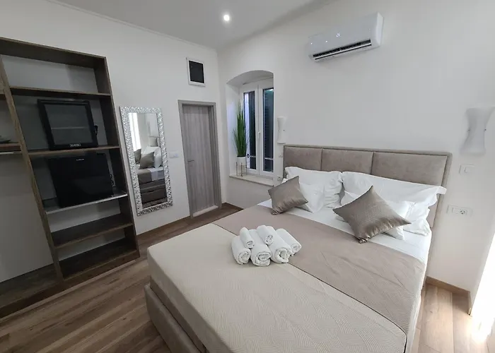 Guest house D&d In Centre 1